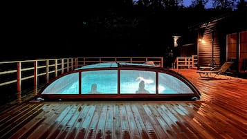 Beheizter Pool