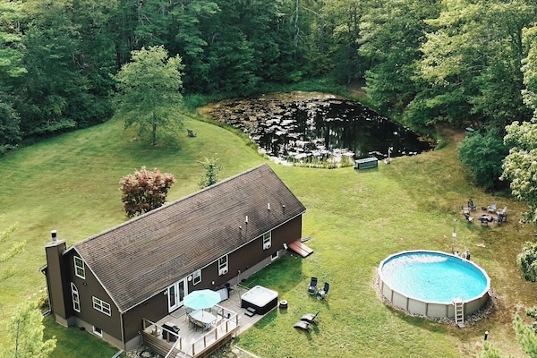 Enjoy a peaceful bird’s-eye view of our lush, park-like grounds.