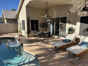 Outdoor pool - Scottsdale Oasis (Scottsdale)