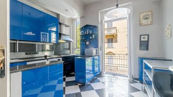 Réfrigérateur, plaque de cuisson, lave-vaisselle