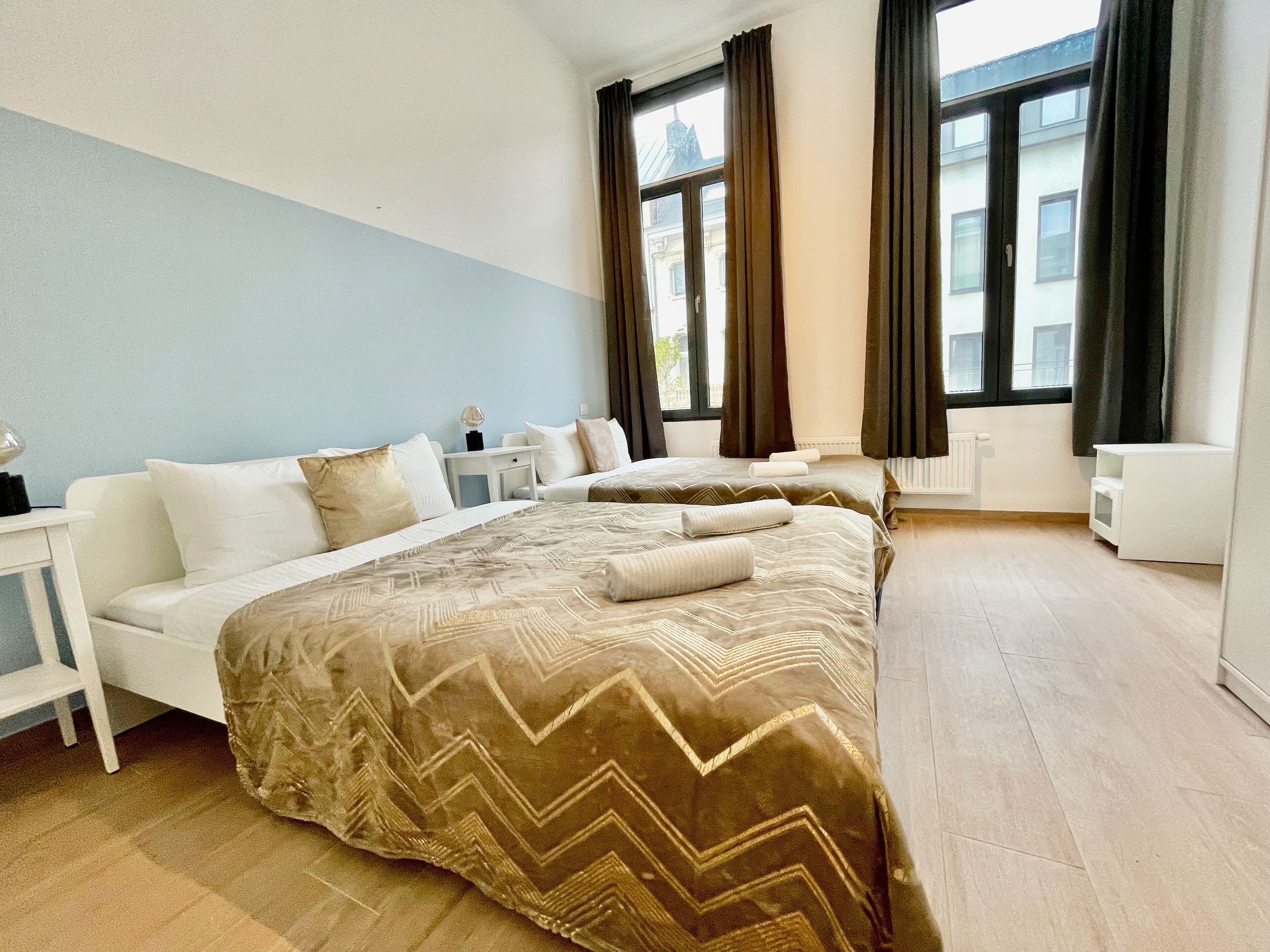 Free WiFi, bed sheets