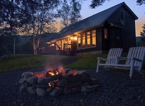 Property grounds - Adirondack Lakefront Getaway-Newly renovated, fireplace, gameroom, close to Gore (Wells)