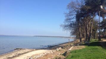 In Strandnähe, Liegestühle