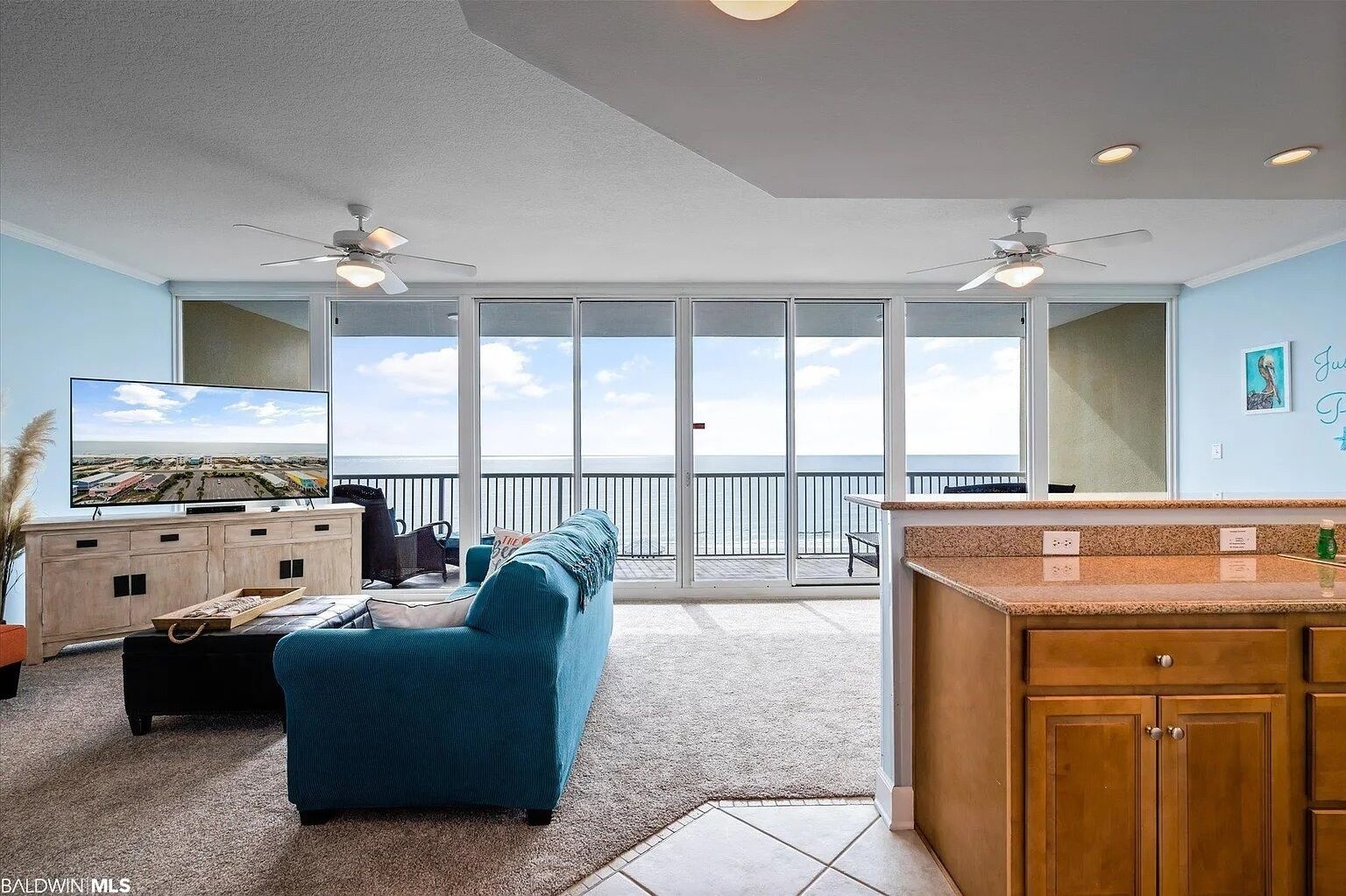 リビング エリア