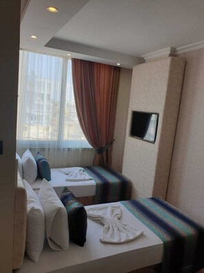 Economy Room | Desk, free WiFi, bed sheets - Grand Boss Suit Hotel (Mersin)