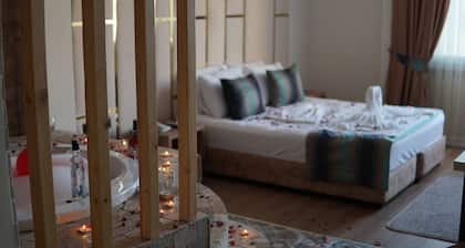 Grand Boss Suit Hotel