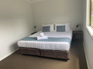 Trang trí khác biệt, trang bị nội thất với thiết kế riêng biệt 