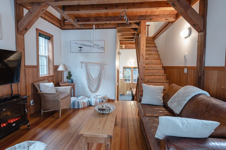 Beachfront Cabin With Incredible Views! Salty Dog - Ucluelet