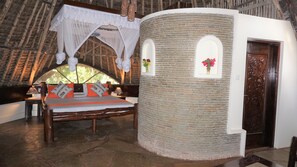 7 chambres, bureau, lit parapluie, Wi-Fi gratuit