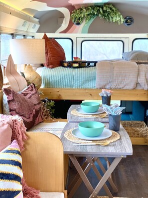 1 chambre, bureau, Wi-Fi gratuit, draps fournis