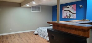 Interior - 3bd house with basement in Brampton close to Hwy 410 (Brampton)