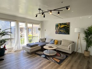 TV connectée, chaîne hi-fi