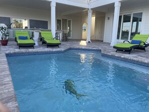 Piscine extérieure, piscine chauffée