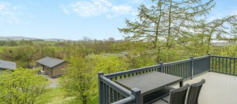 This luxurious lodge is ideal for a relaxing break with friends or family.