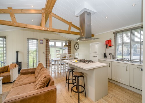 This luxurious lodge is ideal for a relaxing break with friends or family.