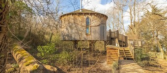 Woodside Bay Treehouse