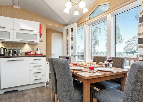 3 Schlafzimmer Unterkunft in Cheddar