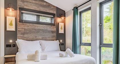 Dovedale Premier Lodge