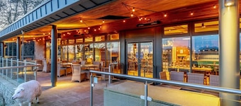 Dovedale Premier Lodge