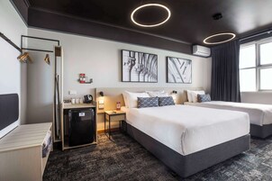 Estudio (Queen and Single) | Tabla de planchar con plancha, wifi gratis, ropa de cama