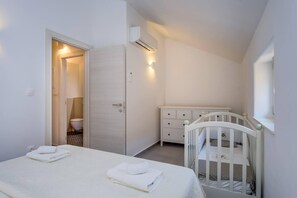 4 soverom, wi-fi og sengetøy