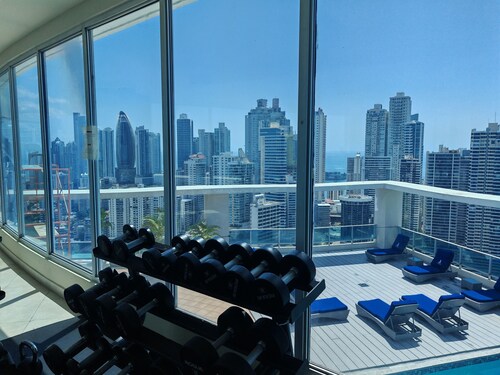 Best Location, 2 bed, 2baths, High Speed Internet