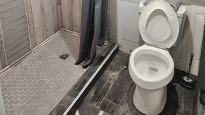 Suite estudio económica, 1 habitación, para no fumadores, vista al parque | Baño