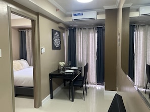 1 bedroom, iron/ironing board, free WiFi, bed sheets