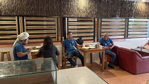 Interior - Bahay Ni Ate Bed and Breakfast (Puerto Princesa)