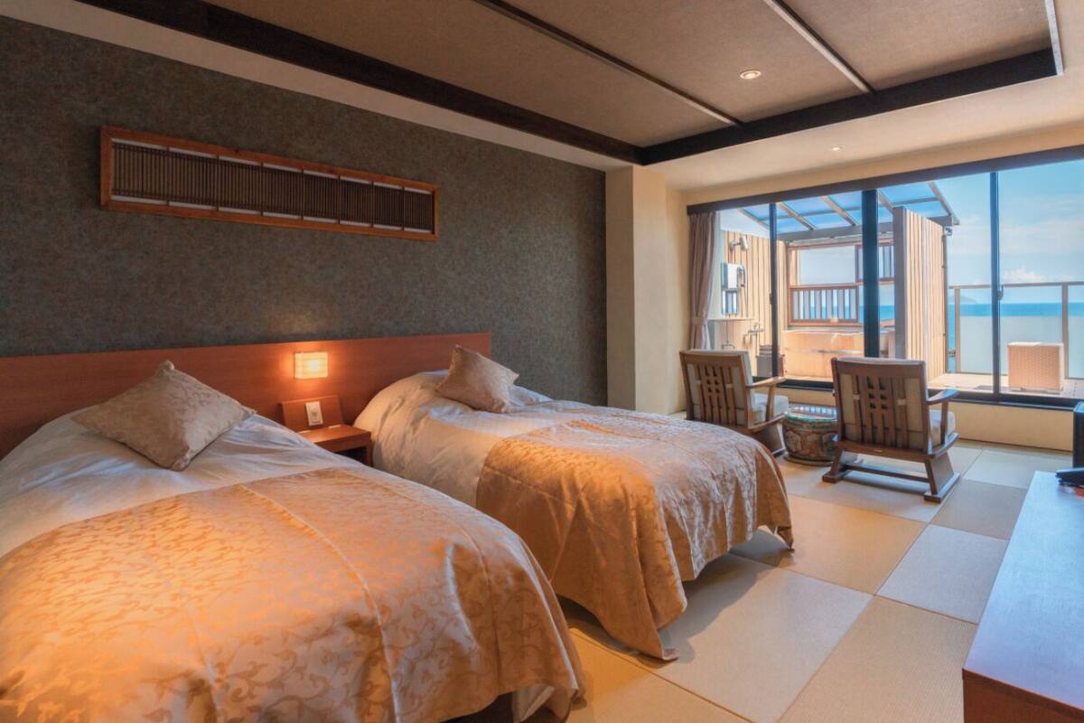 Deluxe Twin Room, Balcony, Ocean View (Retro Modern, Corner room) | Premium bedding, down duvets, in-room safe, free WiFi