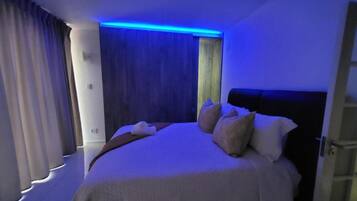 Double Room, 1 King Bed with Sofa bed | Blackout curtains, iron/ironing board, free WiFi