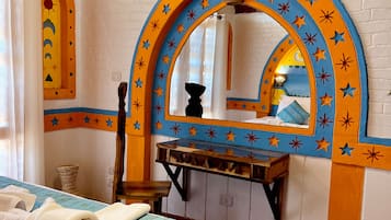 Deluxe Double Room, Balcony, River View | Egyptian cotton sheets, premium bedding, down comforters