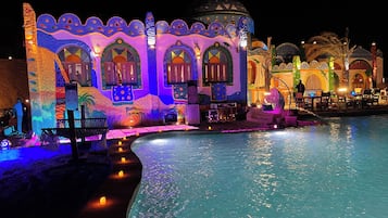 Outdoor pool, open 8:00 AM to 5:00 PM, pool umbrellas, pool loungers