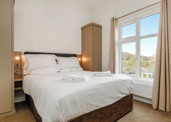 3 bedrooms, internet