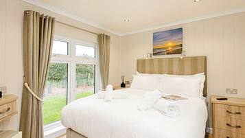 2 bedrooms