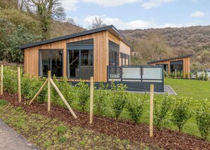 Exterior - 4 bedroom accommodation in Cheddar (Cheddar)