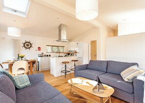 Living area - 2 bedroom accommodation in Wootton Bridge, Nr Cowes (Wootton Bridge, Nr Cowes)
