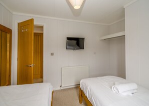 Unclassified image, 2 of 15, button