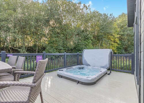 Bakewell Premier Lodge