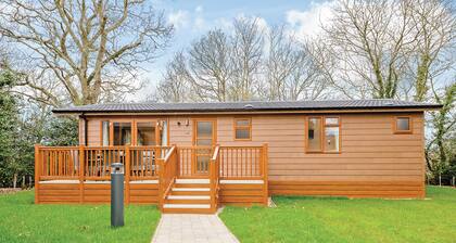 3 Schlafzimmer Unterkunft in Holton Heath