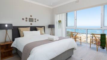 Căn hộ Exclusive | 2 phòng ngủ, khu vực làm việc phù hợp cho laptop