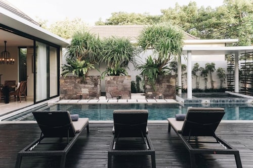 Villa Ambergris by Nakula