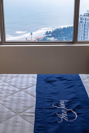 2 bedrooms