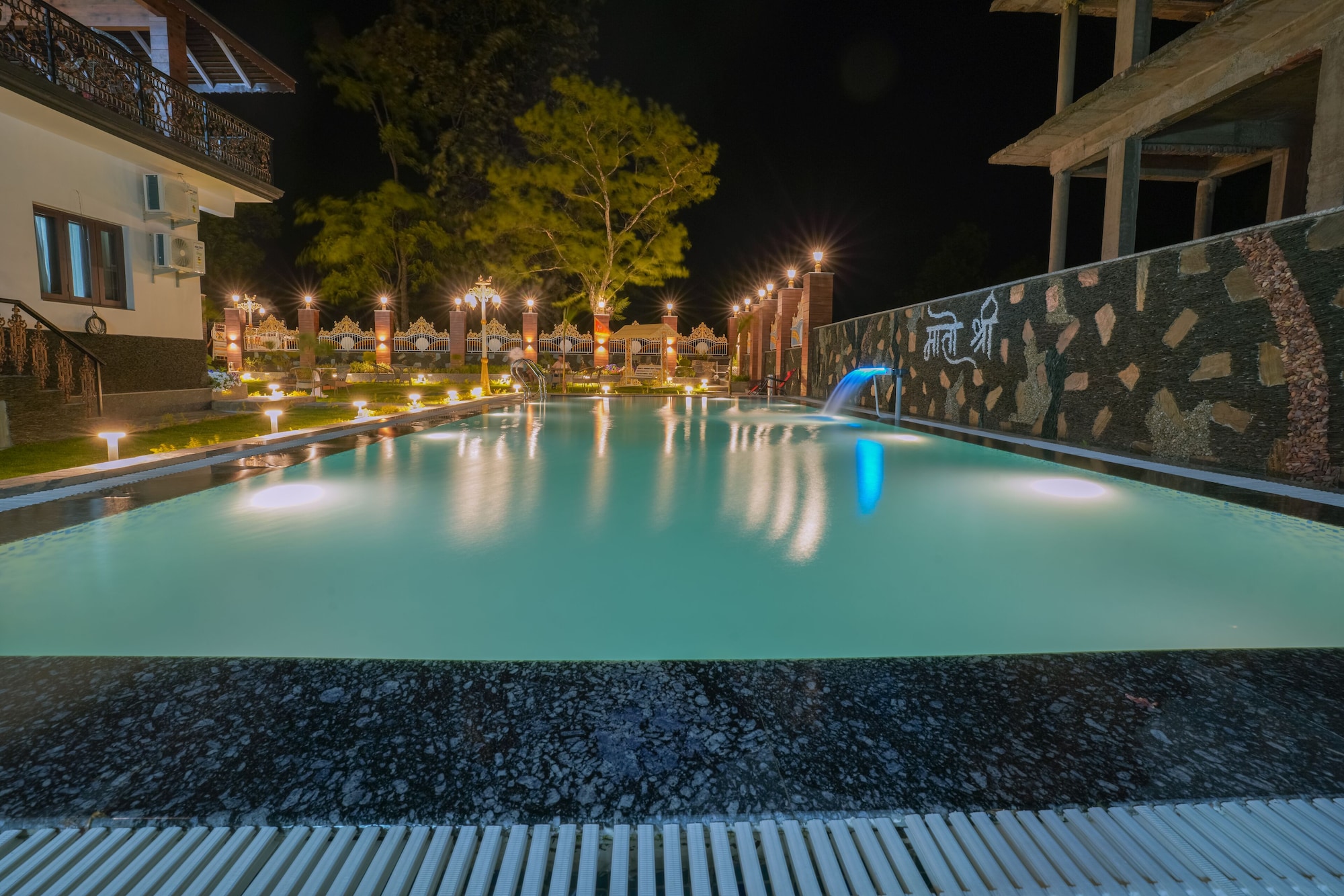 2 Star Hotels