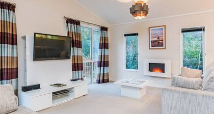 2 Schlafzimmer Unterkunft in Cheddar