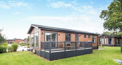 4 bedroom accommodation in Pentney, King’s Lynn