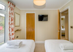 Unclassified image, 4 of 16, button