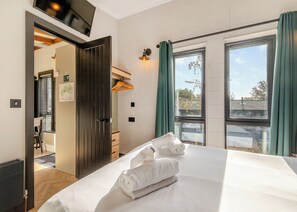 1 bedroom, free WiFi