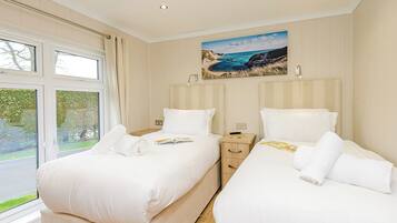 2 bedrooms