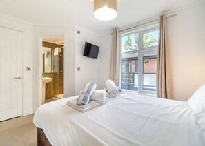 3 bedrooms